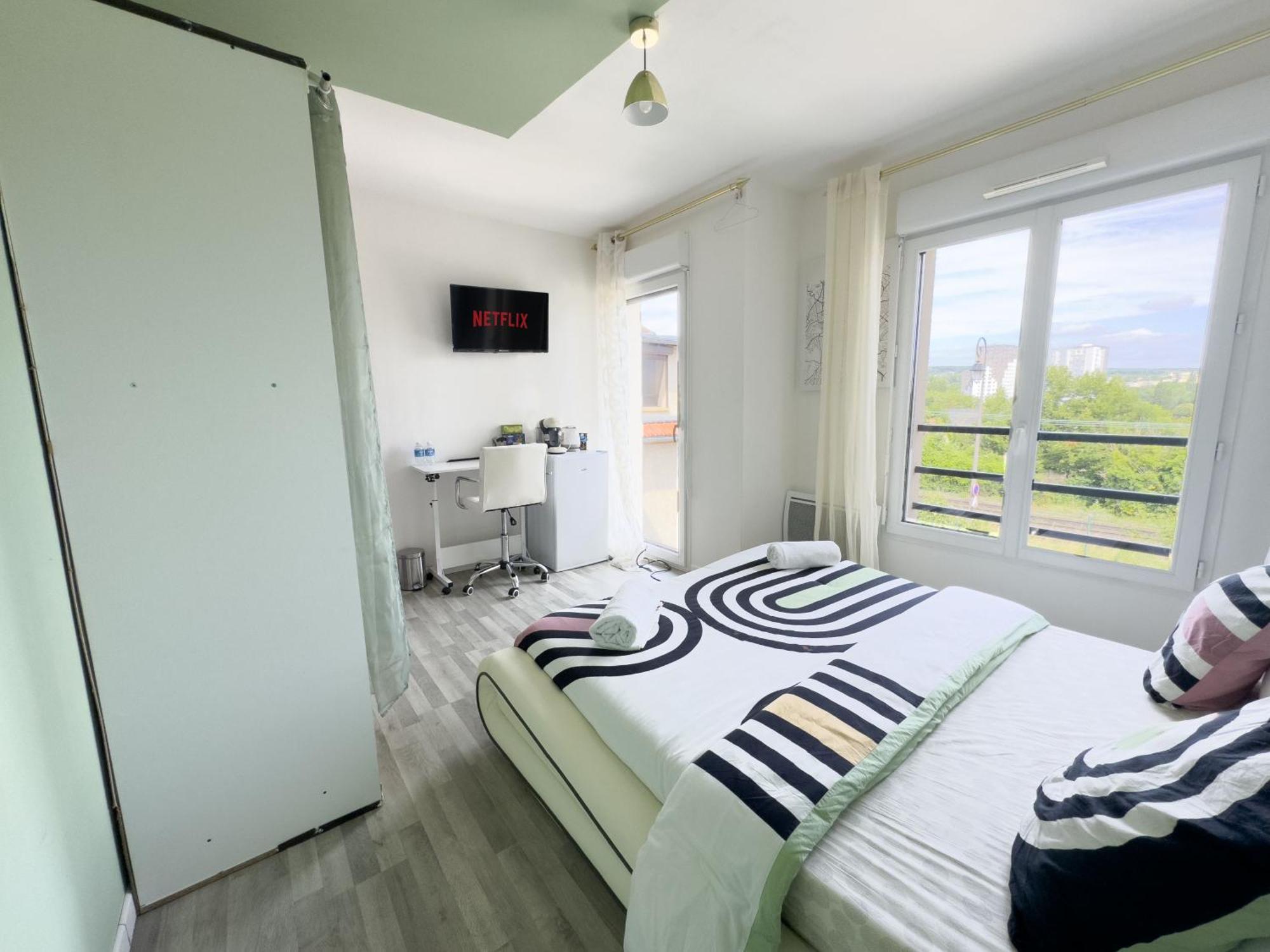Homestay A Proche De Paris Et A 10 Minutes Aeroport Orly